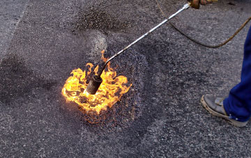 Edge flat roofing repairs